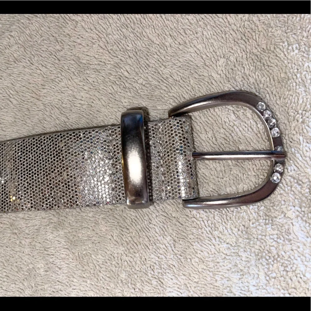 ✨3 FOR $18✨ MIX & MATCH “JUSTICE” GIRLS SPARKLE BELT, LENGTH IS 32”, SIZE XS